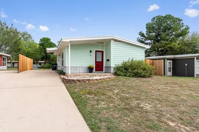 716 Hunter Drive, Rockdale, TX 76567 - Photo 3