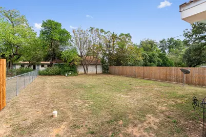 716 Hunter Drive, Rockdale, TX 76567 - Photo 21