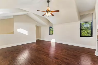 7080 Comanche Trail, Austin, TX 78732 - Photo 7