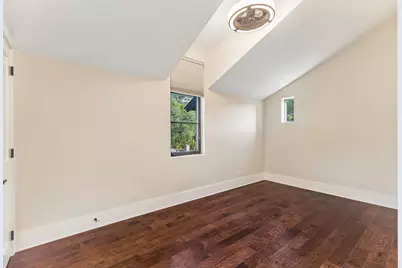 7080 Comanche Trail, Austin, TX 78732 - Photo 9