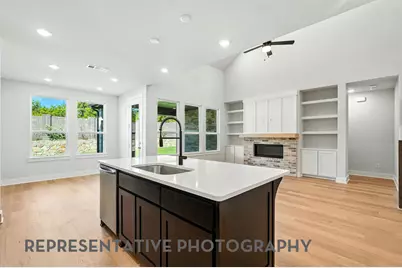 8916 Golden Lion Drive, Austin, TX 78744 - Photo 5