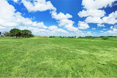 461 Ramms Drive, Florence, TX 76527 - Photo 3