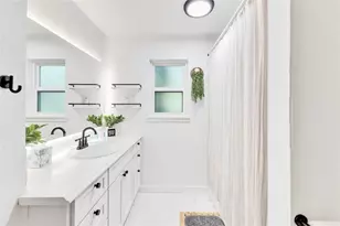 3306 S Pleasant Valley Rd, Austin, TX 78741 - Photo 25