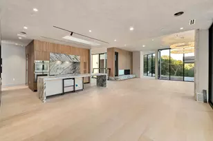 716 Laurel Valley Rd, West Lake Hills, TX 78746 - Photo 9