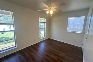 8510 Woodstone Dr, Austin, TX 78757 - Photo 7