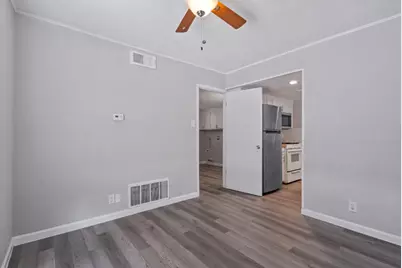 1813A Woodland Avenue, Austin, TX 78741 - Photo 13