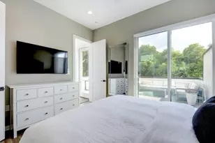 2804 S 1st St, Austin, TX 78704 - Photo 13