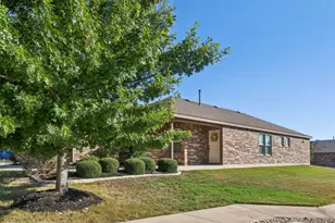 600 Chambers Creek Ct, Georgetown, TX 78633 - Photo 3