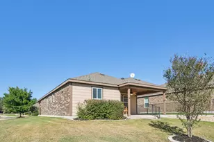 600 Chambers Creek Ct, Georgetown, TX 78633 - Photo 37