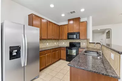 909 Oatmeal Drive, Pflugerville, TX 78660 - Photo 7