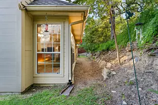 2700 Pearce Rd, Austin, TX 78730 - Photo 27