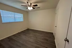 3601 Catalina Dr NW, Austin, TX 78741 - Photo 11