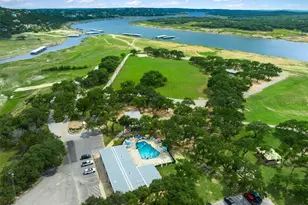 21208 Santa Rosa Ave, Lago Vista, TX 78645 - Photo 25