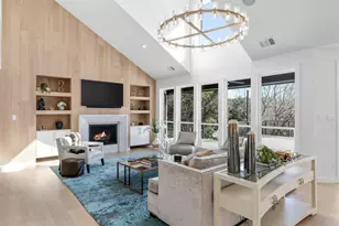 701 Furlong Dr, Austin, TX 78746 - Photo 3