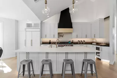 701 Furlong Drive, Austin, TX 78746 - Photo 7