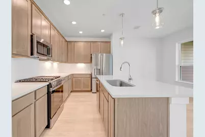 1012B Brickell Loop, Austin, TX 78744 - Photo 3