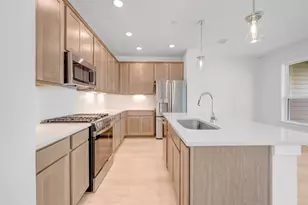 1012B Brickell Loop, Austin, TX 78744 - Photo 3