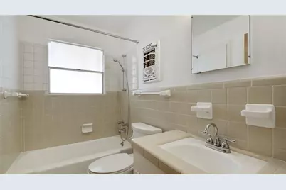 703 Buckingham Circle, Austin, TX 78704 - Photo 19