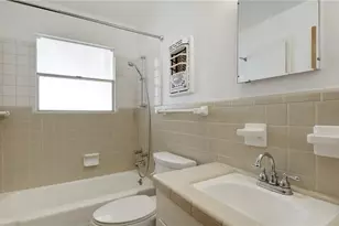 703 Buckingham Cir, Austin, TX 78704 - Photo 19