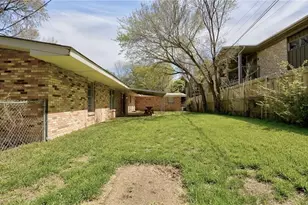 703 Buckingham Cir, Austin, TX 78704 - Photo 21
