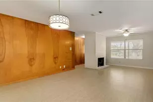 703 Buckingham Cir, Austin, TX 78704 - Photo 5