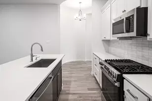 178 Blackborrow Dr, Kyle, TX 78640 - Photo 11