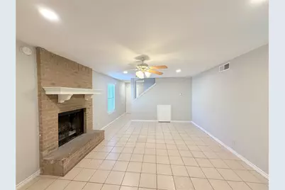 8806 Cainwood Lane #B, Austin, TX 78729 - Photo 3