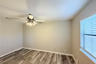 8806 Cainwood Ln, Austin, TX 78729 - Photo 29