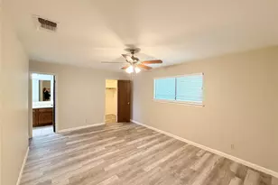 8806 Cainwood Ln, Austin, TX 78729 - Photo 21