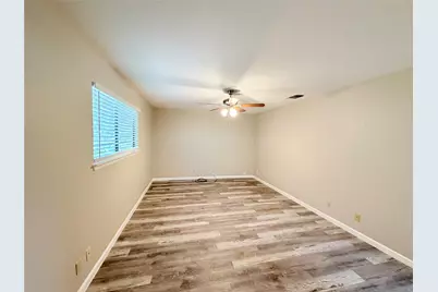 8806 Cainwood Lane #B, Austin, TX 78729 - Photo 19