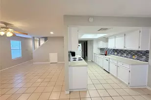8806 Cainwood Ln, Austin, TX 78729 - Photo 7