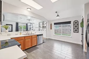 124 Waterlily Way, Hutto, TX 78634 - Photo 17