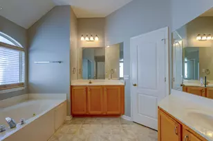 1554 Homewood Cir, Round Rock, TX 78665 - Photo 33