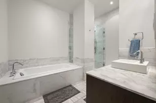 210 Lavaca St, Austin, TX 78701 - Photo 29