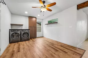 410 Magnolia St, Bastrop, TX 78602 - Photo 13