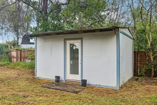 410 Magnolia St, Bastrop, TX 78602 - Photo 29