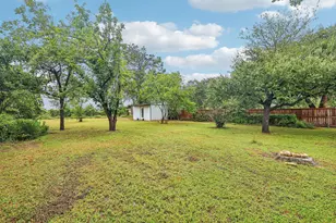 410 Magnolia St, Bastrop, TX 78602 - Photo 29