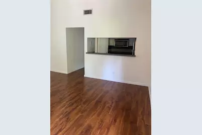 612 Park Place #301, Austin, TX 78705 - Photo 3