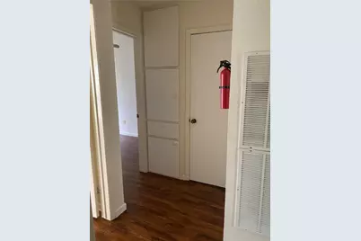 612 Park Place #301, Austin, TX 78705 - Photo 13