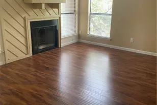 612 Park Pl, Austin, TX 78705 - Photo 5