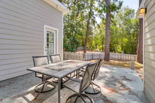 372 Plum St, Bastrop, TX 78602 - Photo 5