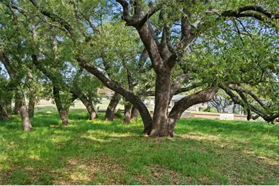 27132 Founders Place, Spicewood, TX 78669 - Photo 15