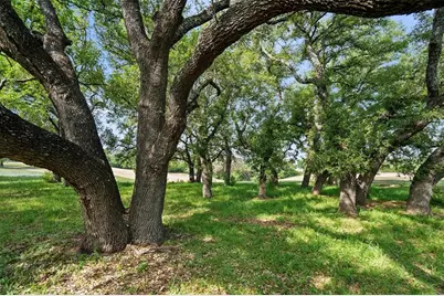 27132 Founders Place, Spicewood, TX 78669 - Photo 25