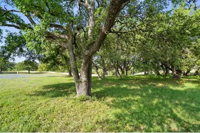 27132 Founders Place, Spicewood, TX 78669 - Photo 13