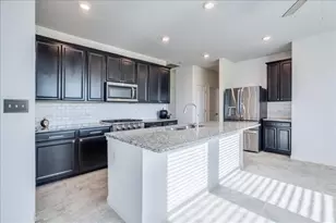 101 Otella St, Georgetown, TX 78628 - Photo 5