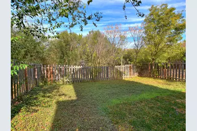 917 E 3rd Street, Georgetown, TX 78626 - Photo 19