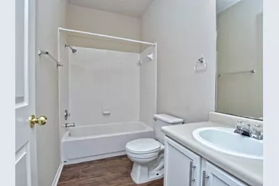 917 E 3rd Street, Georgetown, TX 78626 - Photo 13