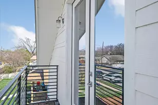 1131 Mason Ave, Austin, TX 78721 - Photo 17