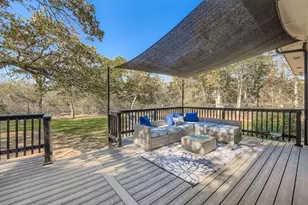 142 Carriage Ct, Bastrop, TX 78602 - Photo 23