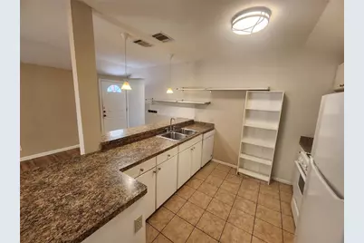 608 1/2 Genard Street #A, Austin, TX 78751 - Photo 5